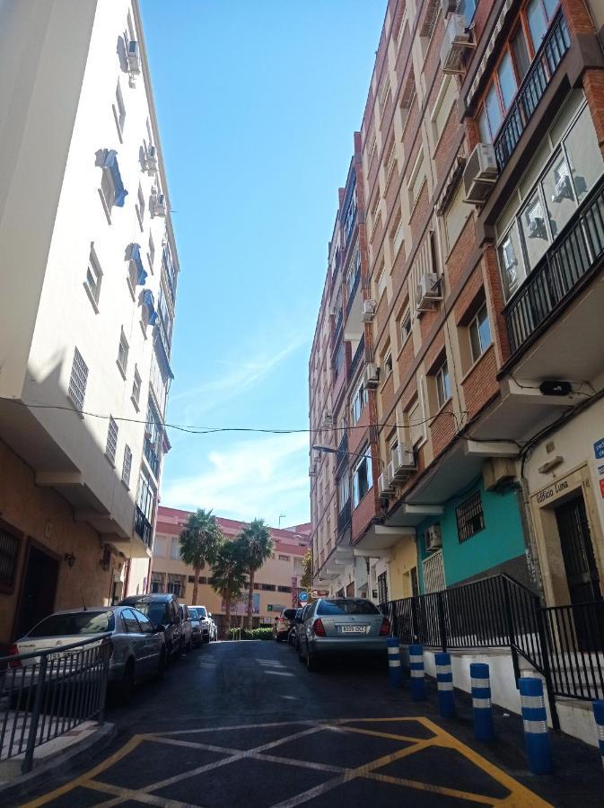 Apartamento Centro Malagaアパートメント エクステリア 写真