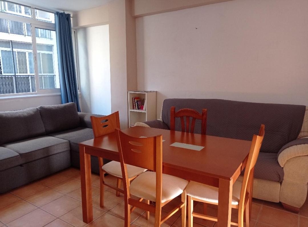 Apartamento Centro Malagaアパートメント エクステリア 写真