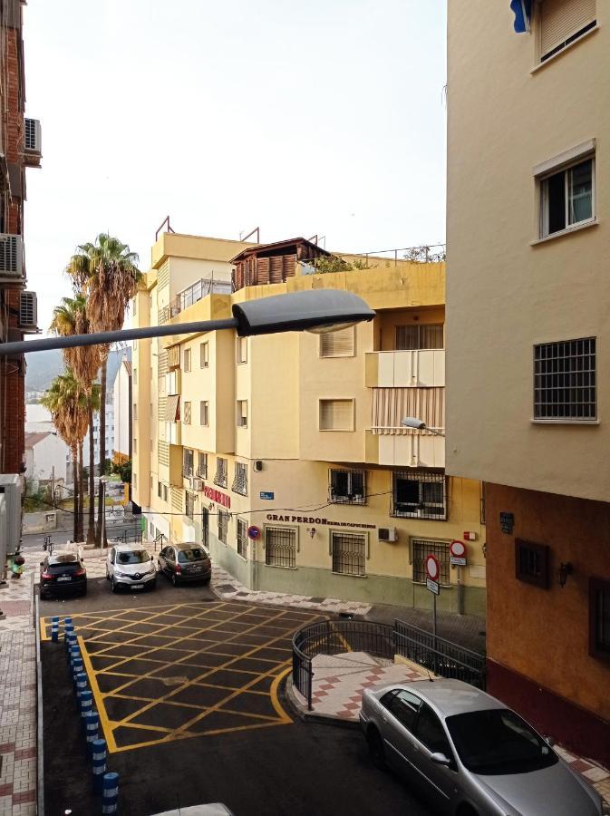 Apartamento Centro Malagaアパートメント エクステリア 写真